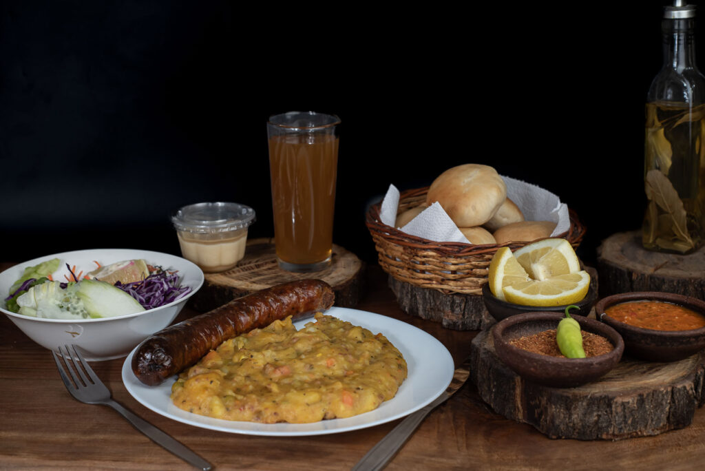 Lentejas con longaniza